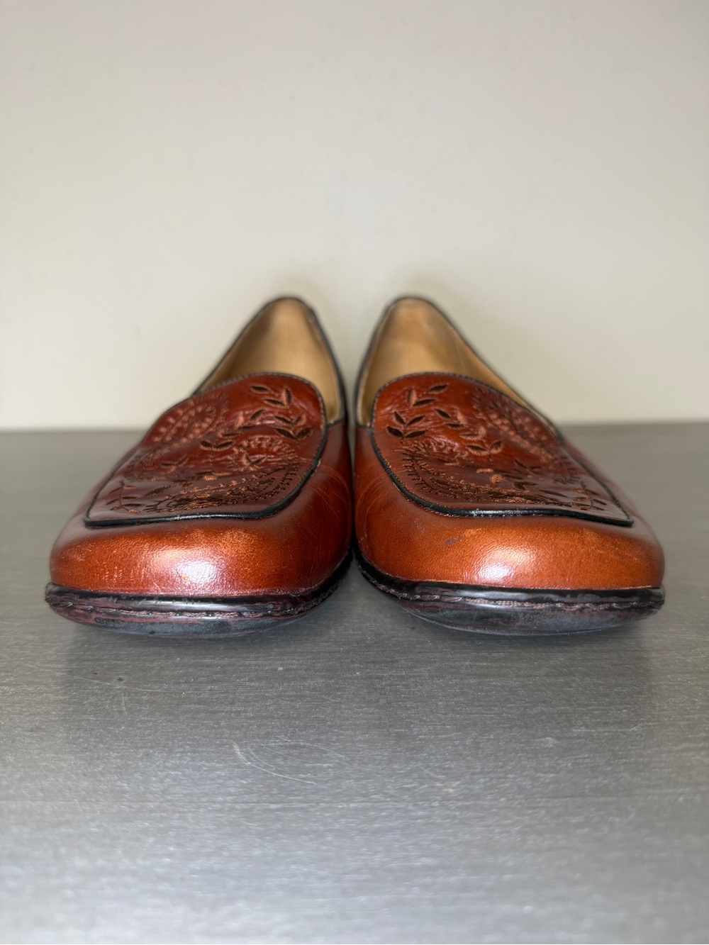 Women’s Sofft Leather Napoli Loafers Grown Leather Shoes Embossed 10M - Picture 5 of 10
